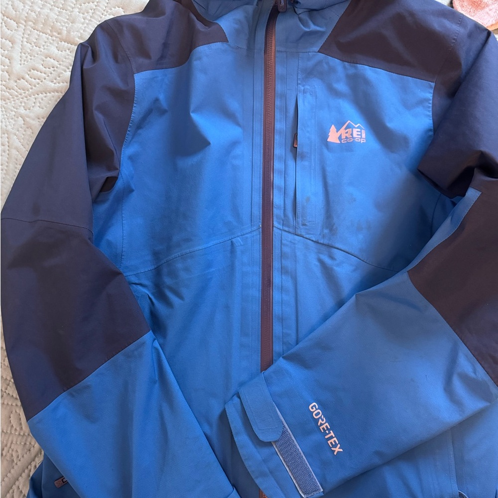 Gore-Tex light rain jacket Women’s Small